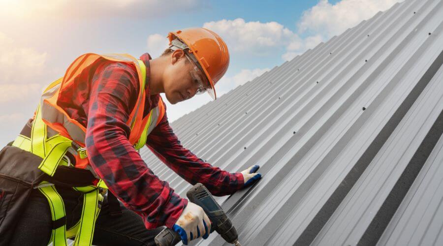 Professional Flat Roofing Installation in Kinmundy, IL